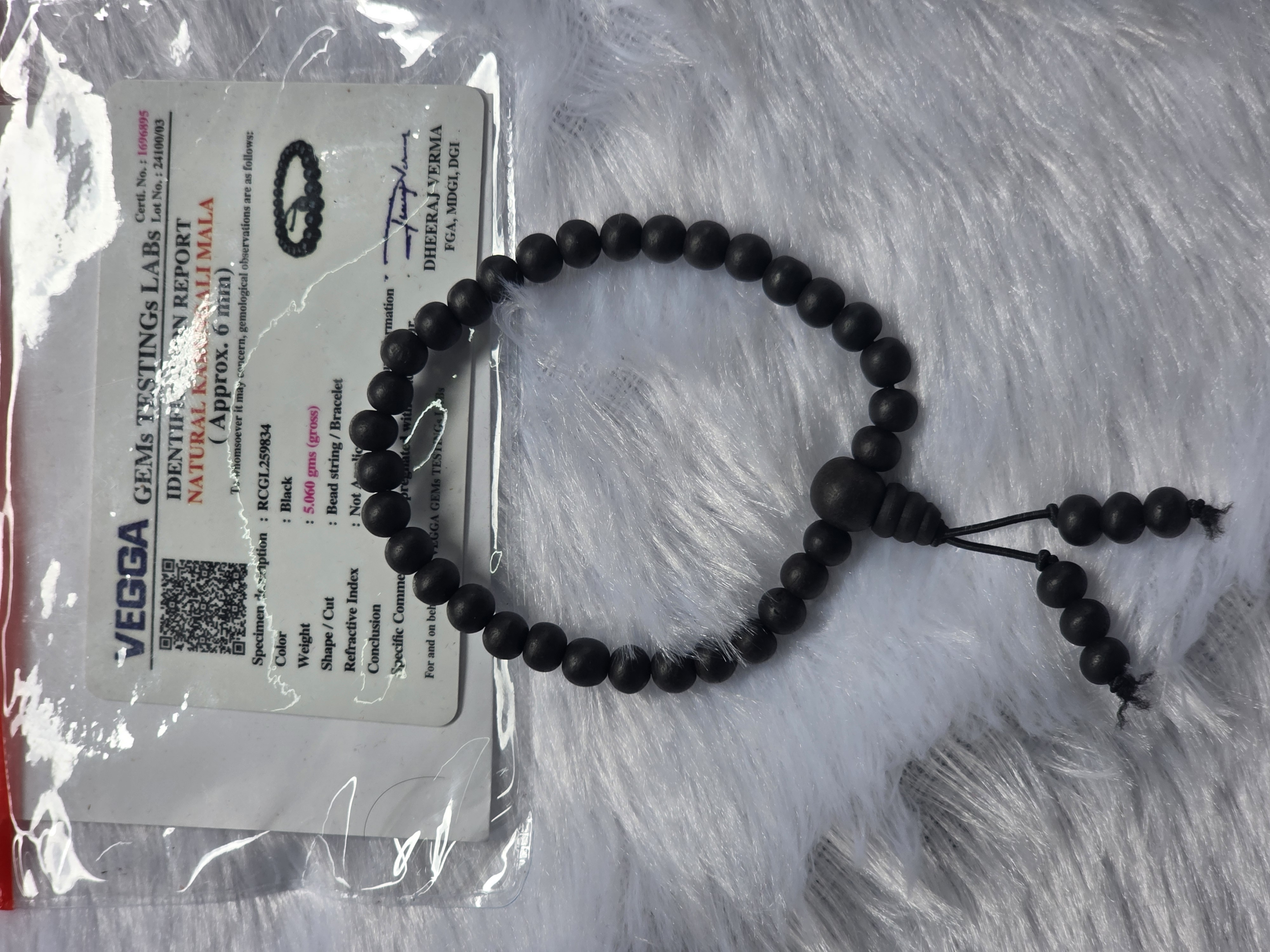 6 mm Karungali Bracelet With Certificate